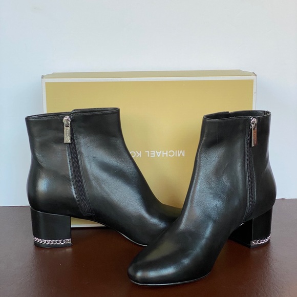 MICHAEL KORS Sabrina Chain Heel Bootie Leather 6.5 - Picture 8 of 11